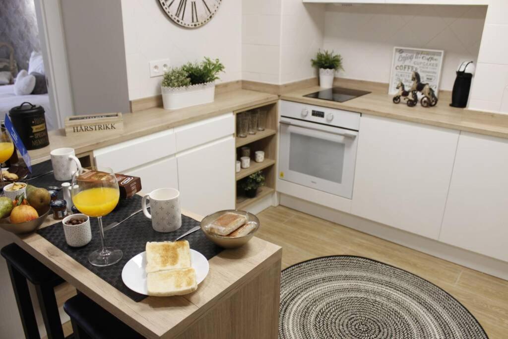 Bella Vista Catedral-Apartamentos Burgos Catedral Zewnętrze zdjęcie