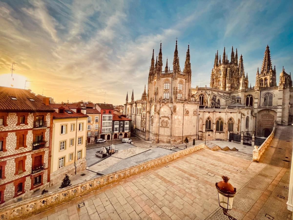 Bella Vista Catedral-Apartamentos Burgos Catedral Zewnętrze zdjęcie